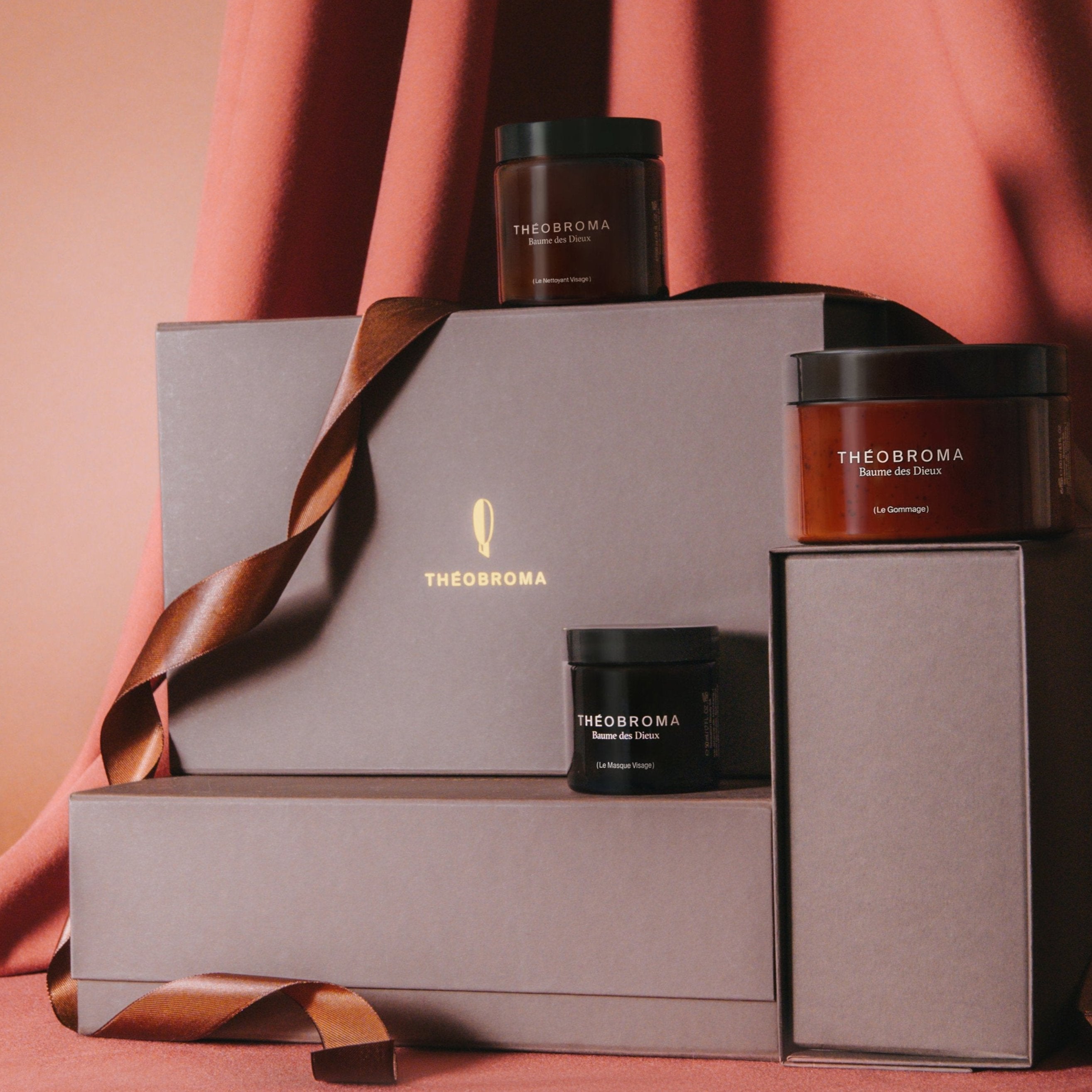 Coffret Selection Essentiels ( Masque Visage + Gommage + Nettoyant )